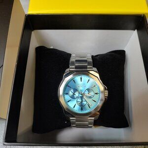 Invicta Speedway Model 48913 with Tiffany Blue Dial